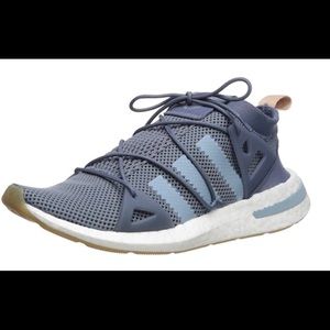 Adidas Arkyn sneaker